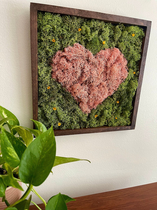 Preserved Moss Heart Wall Art: Framed Reindeer Moss, Square Frame | USA - TARIFF FREE