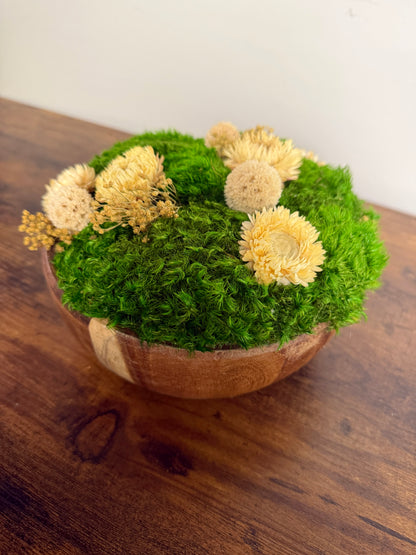 Preserved Moss Centerpiece: Wood Bowl with Reindeer Moss with White Flowers | USA - TARIFF FREE