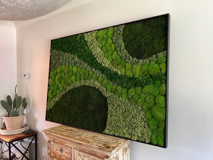 Large Preserved Moss Wall Art: Reindeer & Sheet Moss | USA - TARIFF FREE