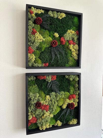 Preserved Moss Wall Art: Square Frame with Flowers & Fern | USA - TARIFF FREE
