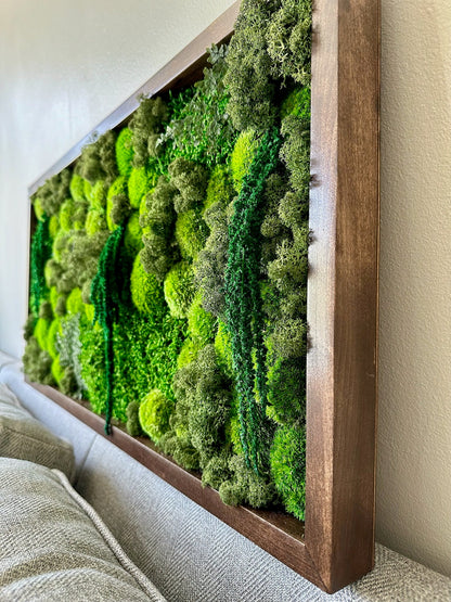 Preserved Moss Wall Art: Reindeer & Sheet Moss, Wood Frame | USA - TARIFF FREE