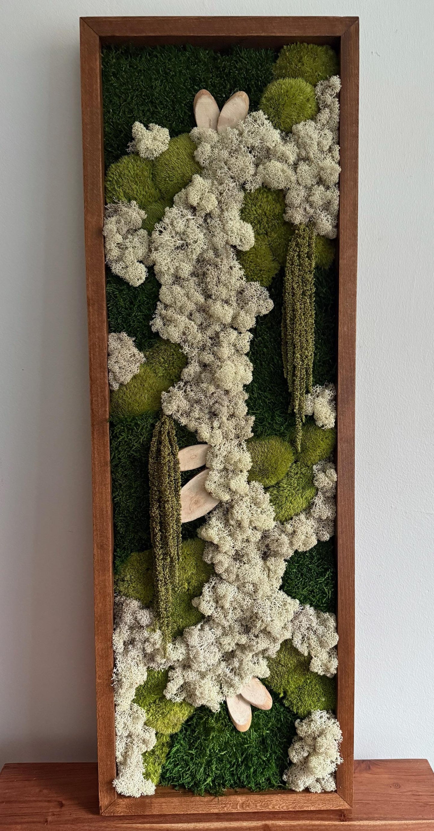 Preserved Moss Wall Art: Reindeer & Sheet Moss, Rectangle Frame | USA - TARIFF FREE