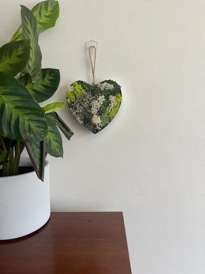 Heart Moss  | Wall Art  |  Home  Decor  | Metal Heart  | Green